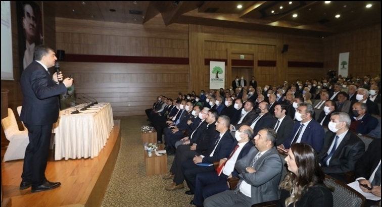 Fadıloğlu'ndan muhtarlara bilgilendirme...