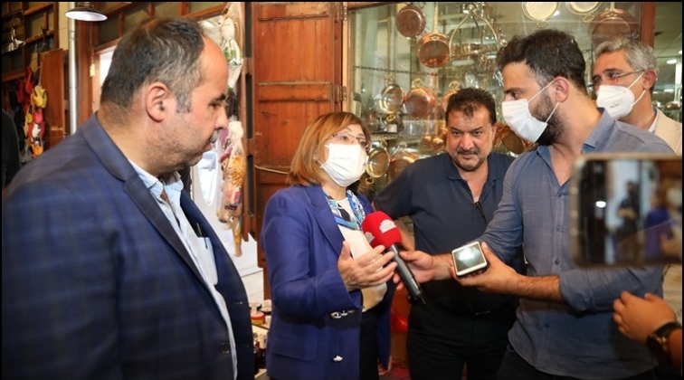 Fatma Şahin, &ccedil;arşı pazar gezdi!..