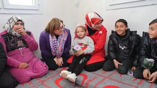 Fatma Şahin, Cerablus'ta incelemelerde bulundu
