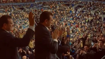 Fenerbah&ccedil;e taraftarından İmamoğlu&rsquo;na b&uuml;y&uuml;k destek