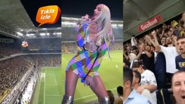 Fenerbah&ccedil;e trib&uuml;nleri G&uuml;lşen'in şarkısını s&ouml;yledi...