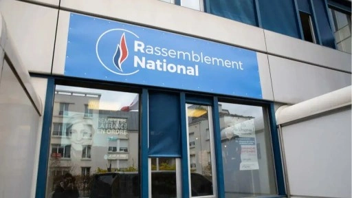 Fransa’da Marine Le Pen'in partisinin genel merkezine operasyon