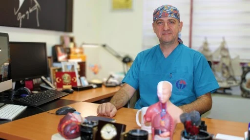 GAÜN’de bir ilk: Total Endoskopik kalp ameliyatları başladı