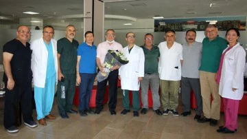 GA&Uuml;N Hastanesi&rsquo;nde emeklilik t&ouml;reni 