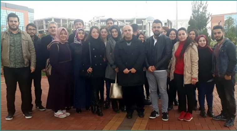 GAÜN öğrencilerinden Afrin şehidine taziye ziyareti