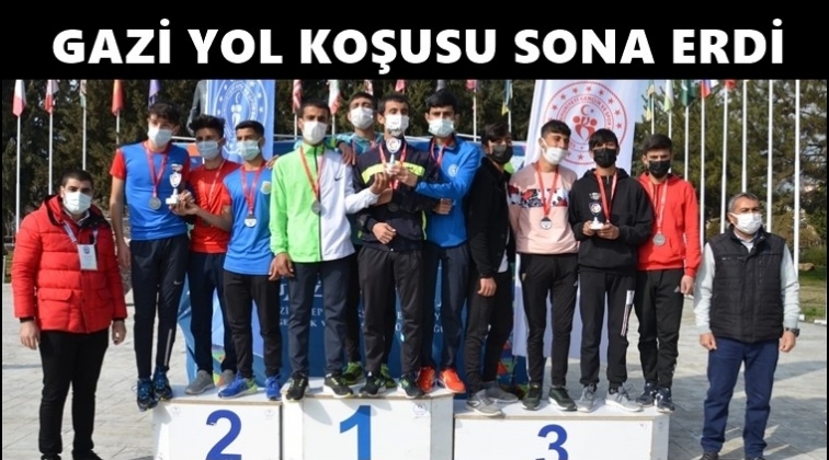 Gazi Yol Koşusu sona erdi...