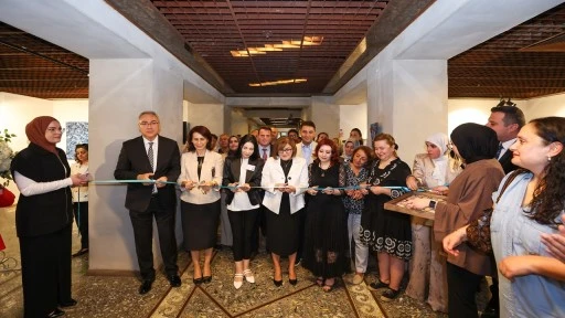 Gaziantep B&uuml;y&uuml;kşehir'den &ccedil;ifte sergi