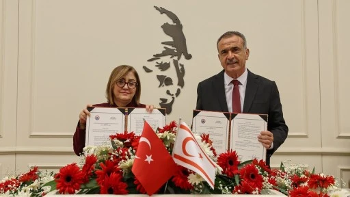 Gaziantep B&uuml;y&uuml;kşehir ile Gazimağusa Belediyesi kardeş şehir oldu