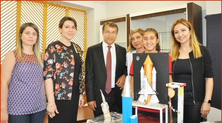 Gaziantep Kolej Vakfı öğrencileri uzaya göz dikti