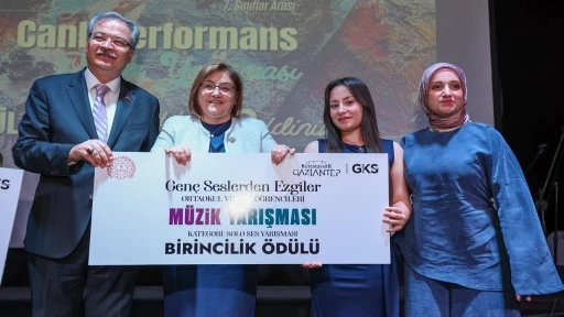 Gaziantep&rsquo;te &ouml;ğrenciler ve okullar i&ccedil;in &ouml;d&uuml;l t&ouml;reni