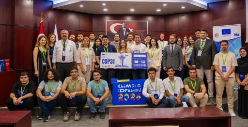 Gaziantep&rsquo;ten COP31&rsquo;e gen&ccedil;lerin iklim &ccedil;&ouml;z&uuml;mleri sahnede!