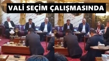 Gaziantep Valisi AKP'nin se&ccedil;im &ccedil;alışmasına katıldı