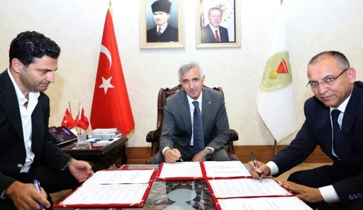 Gaziantepli iş insanı babasının köyüne ilkokul yaptırıyor