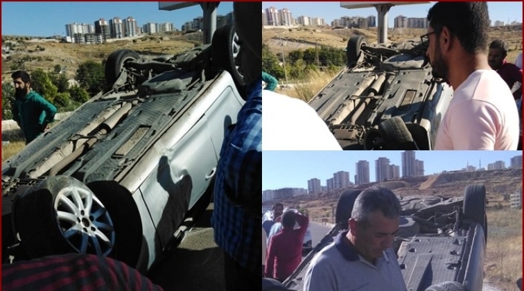 Gaziantep'te otomobil takla attı: 2 yaralı