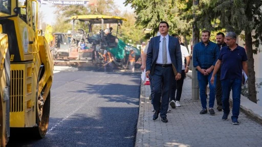 Gazikent, Belkız ve Burak'ta bozuk yollar yenileniyor