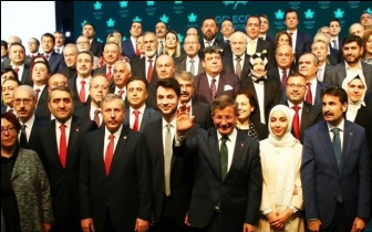 Gelecek Partisi kampa giriyor...