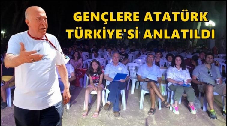 Gen&ccedil;lere Atat&uuml;rk T&uuml;rkiye&rsquo;si anlatıldı...