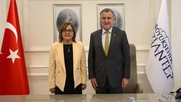 Gençlik ve Spor Bakanı Bak, Şahin’i ziyaret etti