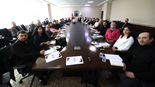 GSO'da &ldquo;İşletmelerde Kurumsallaşma, D&ouml;n&uuml;ş&uuml;m ve İhracat Eğitimi&rdquo;