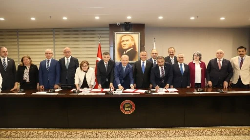 GSO'da Y&uuml;ksek&ouml;ğretimde Mesleki Eğitimin Yaygınlaştırılması Toplantısı