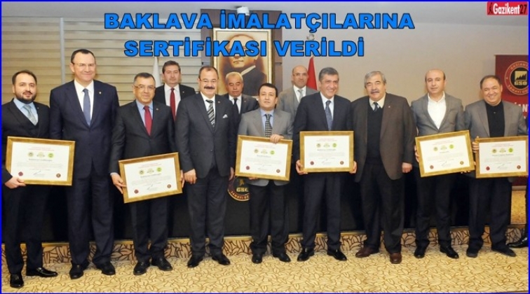 GSO'da baklava imalatçılarına sertifika töreni