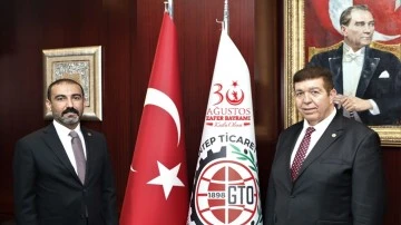 GTO Başkanları 30 Ağustos Zafer Bayramı'nı kutladı 