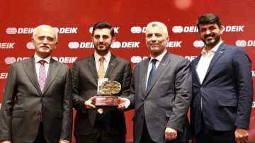 Halit Acar’a 'Üstün Performans' ödülü