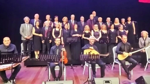 Halk Kürsüsü Derneği TMT ilk konserini verdi