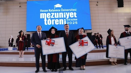 Hasan Kalyoncu Üniversitesi'nde mezuniyet coşkusu