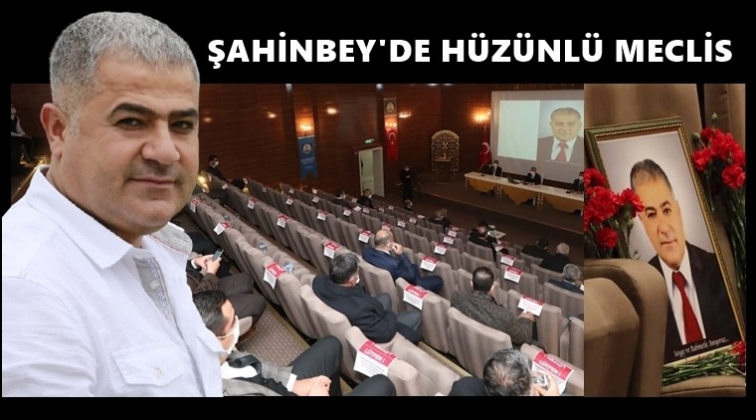 Hasan T&uuml;rk i&ccedil;in dualar okundu...
