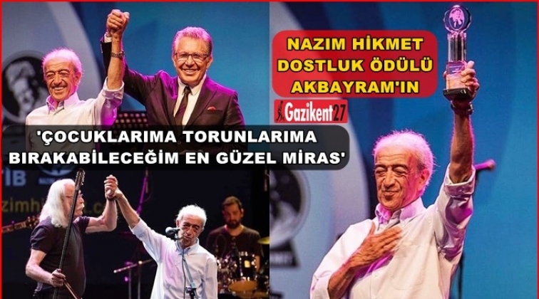 Hemşehrimiz Edip Akbayram ödülünü aldı