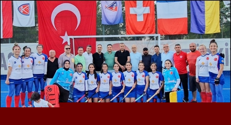 Hokeyin sultanları bu kez kupasız dönüyor!