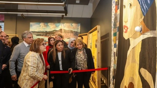 Hollanda ile T&uuml;rkiye arasındaki 400 y&uuml;zyıllık bağ sergileniyor