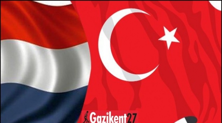 Hollanda Maslahatgüzarı Dışişleri Bakanlığı'na çağrıldı