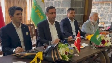 H&Uuml;DAPAR'lı vekil: Yemin metni doğru değil, değiştirilmeli