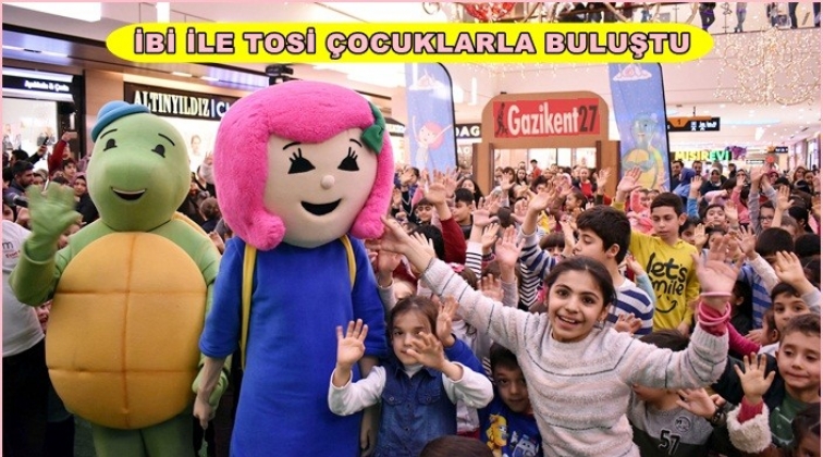 İbi ile Tosi &ccedil;ocuk hayranlarıyla buluştu