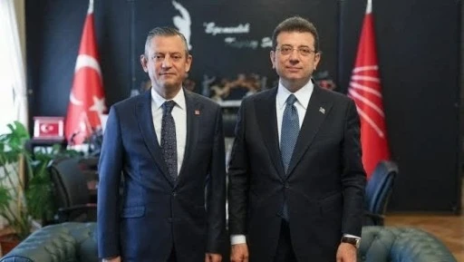 İmamoğlu'ndan mahkeme salonunda '&Ouml;zg&uuml;r &Ouml;zel' mesajı