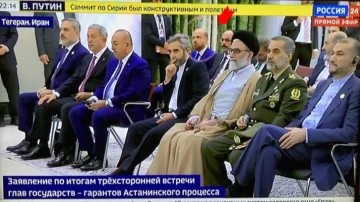 İran'daki zirveye katılan Bilal Erdoğan g&uuml;ndem oldu