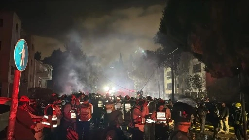İran’dan İsraillilere sert uyarı: 'Canlı kalkan olmayın'