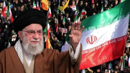 İran lideri Ayetullah Ali Hamaney &ouml;ld&uuml;r&uuml;ld&uuml;, 40 g&uuml;nl&uuml;k yas ilan edildi!