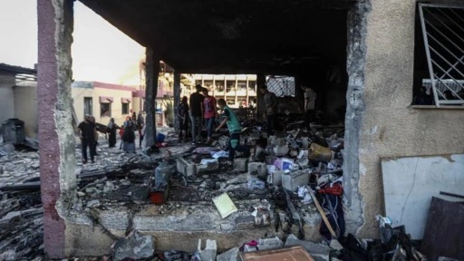 İsrail, insani yardım almak için bekleyen Filistinlileri vurdu: 16 ölü, 90 yaralı