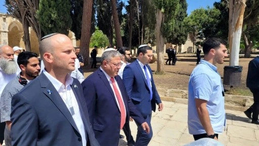 İsrailli bakanlardan Mescid-i Aksa'ya baskın