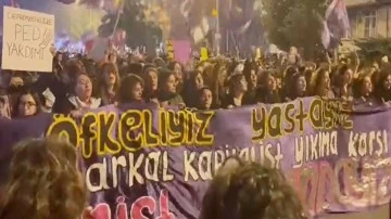Kadınlar yasak dinlemedi: Korkmuyoruz, itaat etmiyoruz!