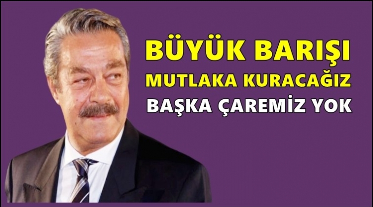 Kadir İnanır'a 'Barış' &ouml;d&uuml;l&uuml;