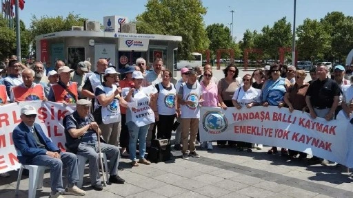 Kartal’da emeklilerden geçim eylemi: 'Krizi biz yaratmadık, faturasını da biz ödemeyeceğiz&#039