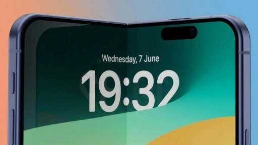 Katlanabilir ekranlı iPhone için kara görünmeye başladı