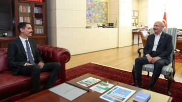 Kılı&ccedil;daroğlu, Muhsin Yazıcıoğlu'nun oğlu ile g&ouml;r&uuml;şt&uuml;