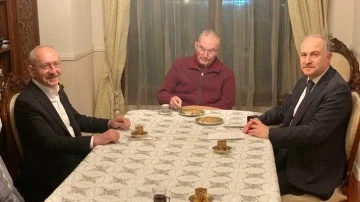 Kılı&ccedil;daroğlu'ndan Deniz Baykal'a ziyaret...