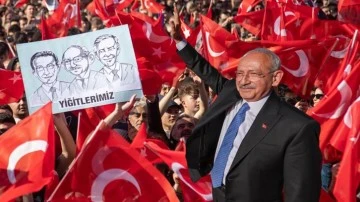 Kılı&ccedil;daroğlu ve yiğitleri Uşak'ta halkla buluştu