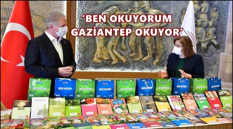 Kitap okuma kampanyası ilgi g&ouml;r&uuml;yor